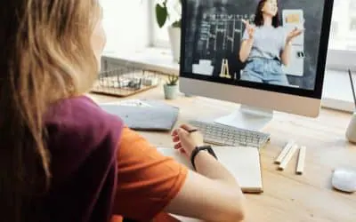 Tout Savoir sur le Métier de Professeur en Ligne Freelance