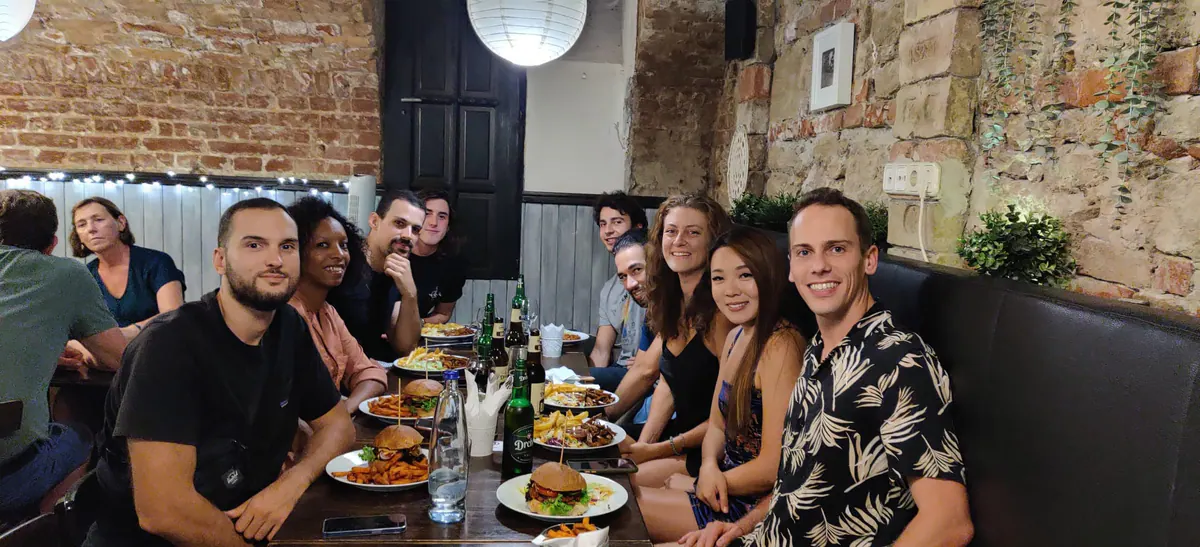 Communauté digital nomads à Budapest