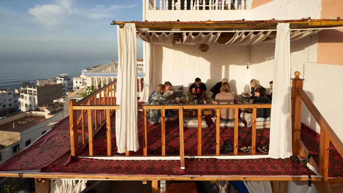 Rooftop terrasse vue mer à Taghazout