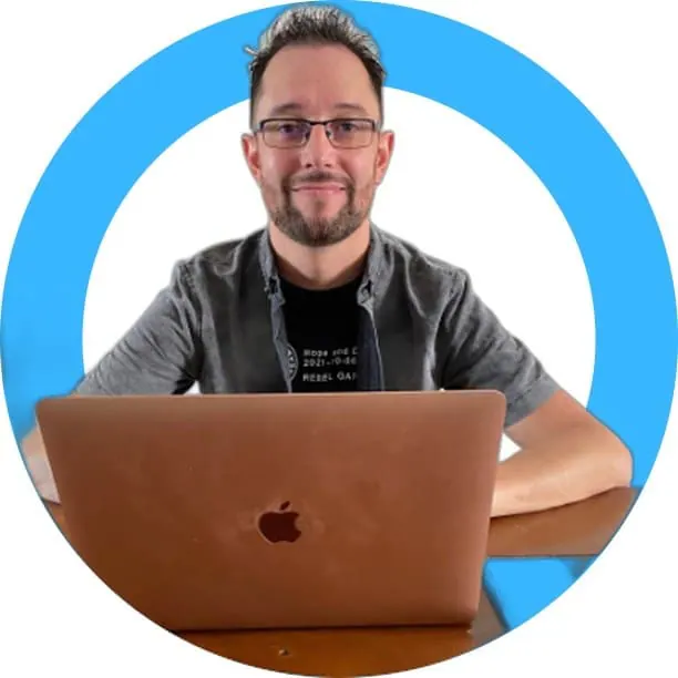 Julien, Professeur en ligne